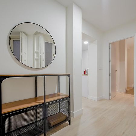 Cozy&New Apartment Para 6Pax En La Plaza De Tirso - Madrid E1 エクステリア 写真
