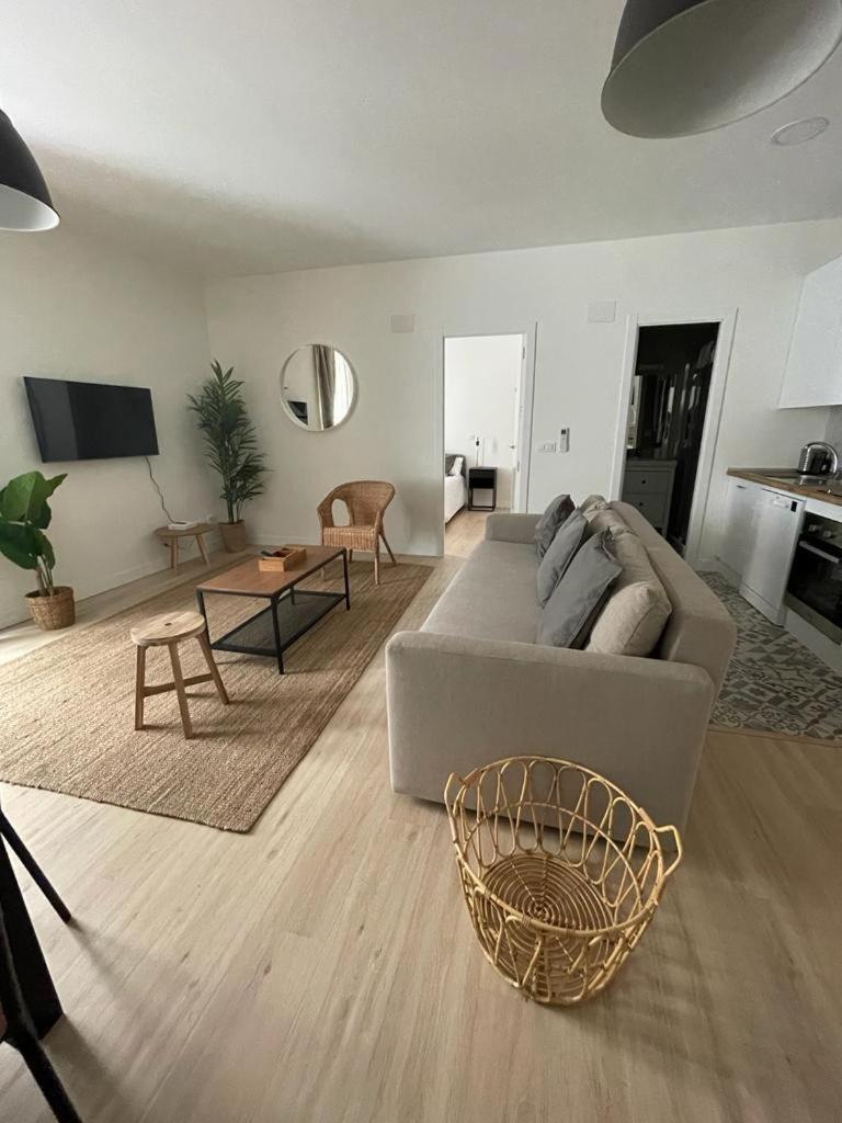 Cozy&New Apartment Para 6Pax En La Plaza De Tirso - Madrid E1 エクステリア 写真