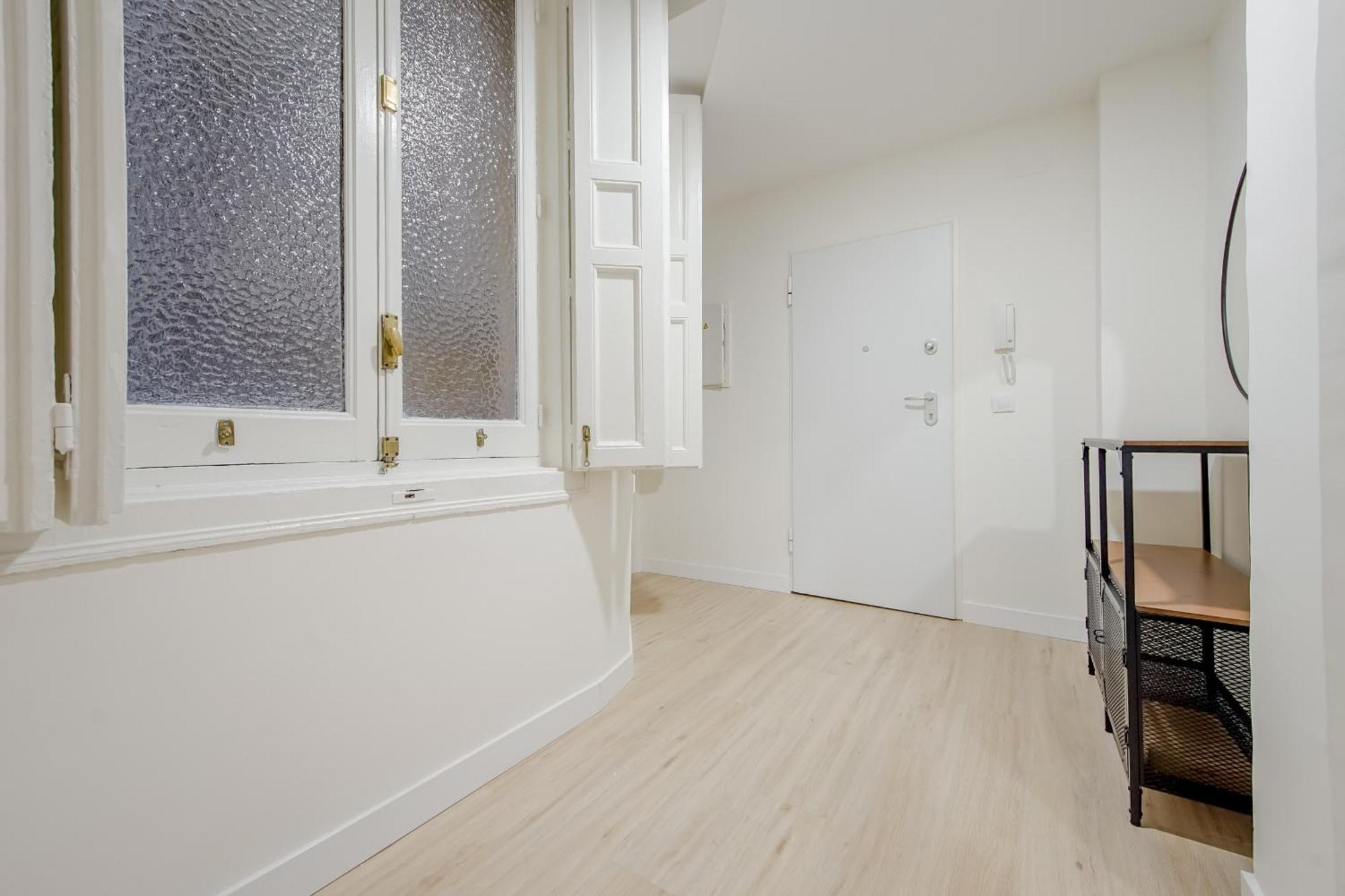 Cozy&New Apartment Para 6Pax En La Plaza De Tirso - Madrid E1 エクステリア 写真