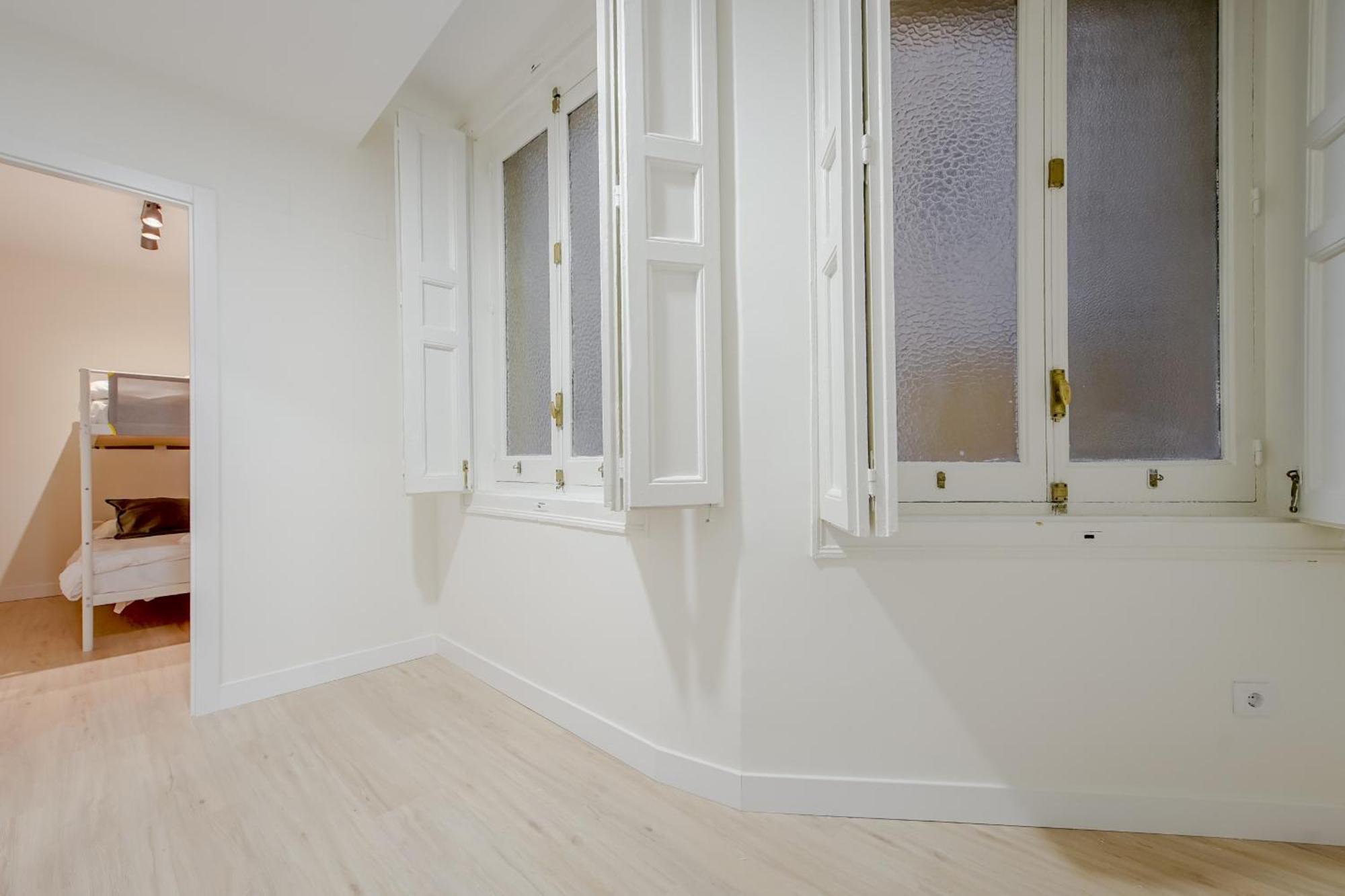Cozy&New Apartment Para 6Pax En La Plaza De Tirso - Madrid E1 エクステリア 写真
