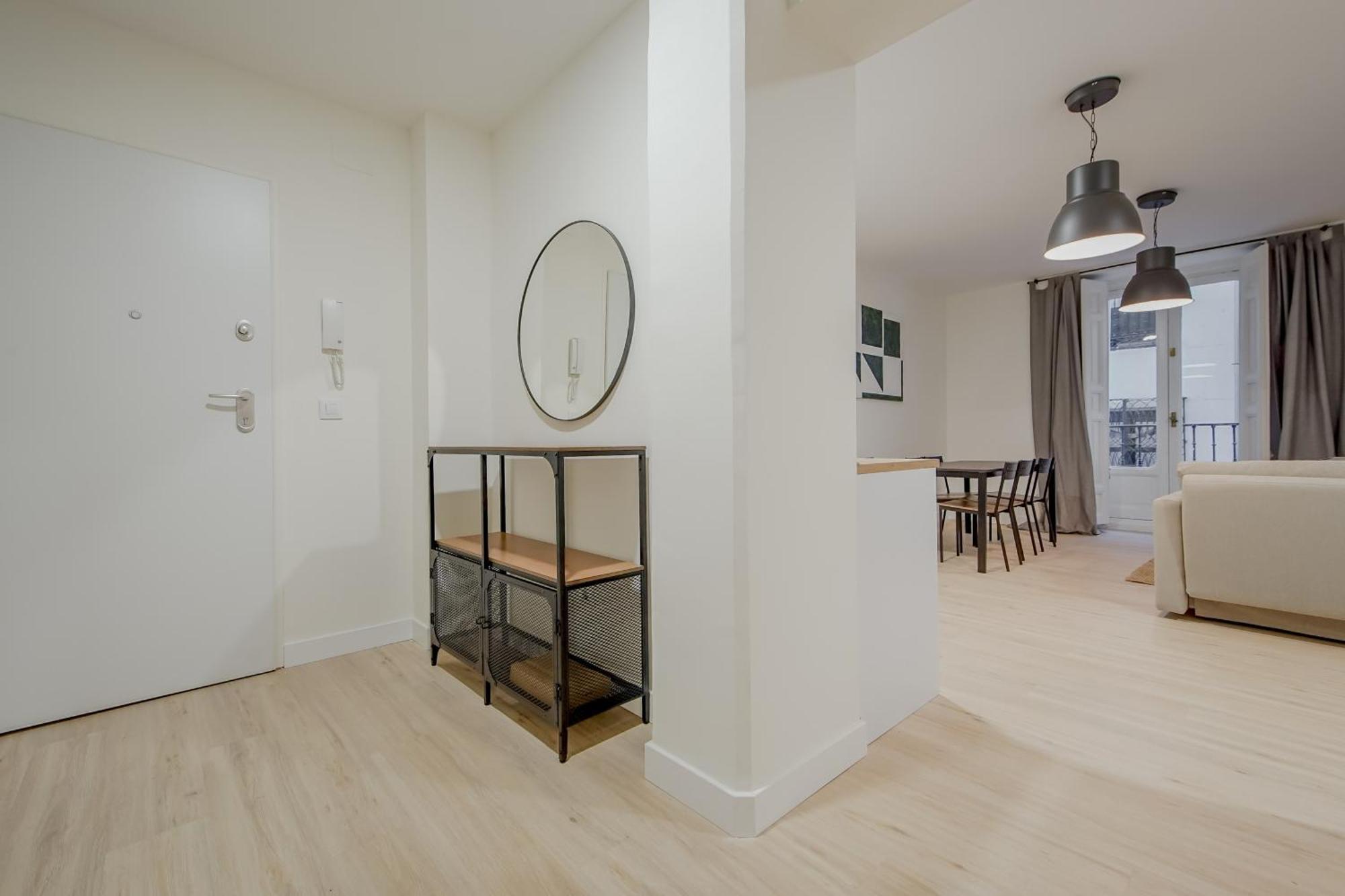 Cozy&New Apartment Para 6Pax En La Plaza De Tirso - Madrid E1 エクステリア 写真
