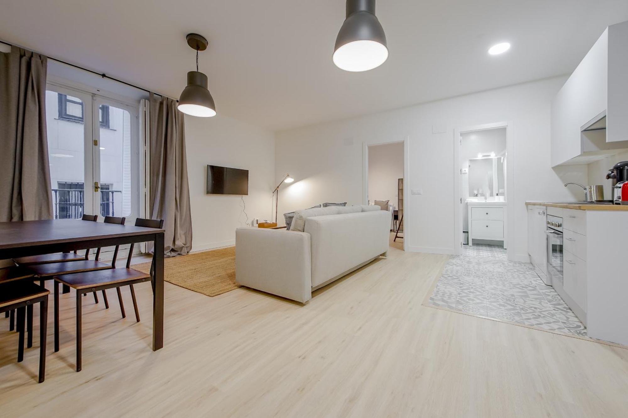 Cozy&New Apartment Para 6Pax En La Plaza De Tirso - Madrid E1 エクステリア 写真