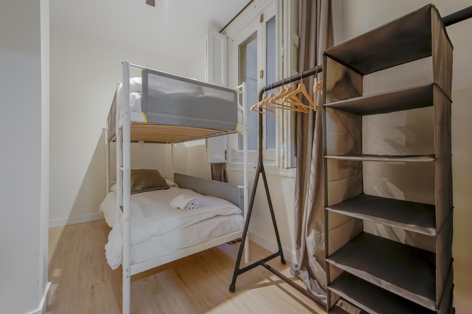 Cozy&New Apartment Para 6Pax En La Plaza De Tirso - Madrid E1 エクステリア 写真